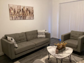 Luxury 1-Bedroom Apartment